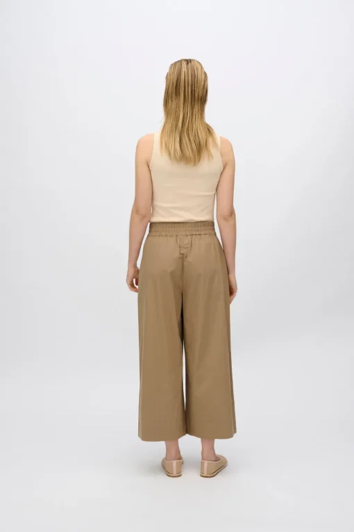 Minimum Pants | Eira casual capri pants 4238 - Greige