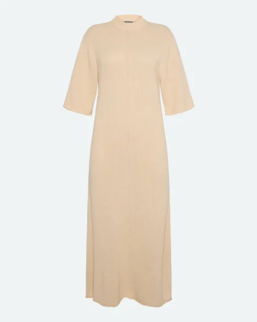Minimum Dresses | Gianna knit maxi dress 4150 - Coco Milk CocoMilk