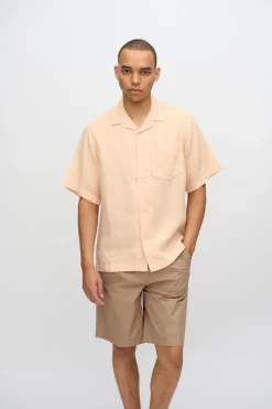 Minimum Shirts | Hayden short sleeved linen shirt 4115 - Creme De Peche CremeDePeche