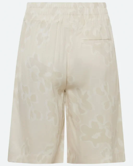 Minimum Shorts | Hedda casual bermuda shorts 4270 - Butter Cream ButterCream