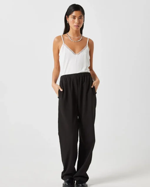 Minimum Tops | Sussie top 2.0 0281 - Snow White SnowWhite